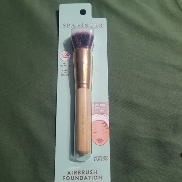 Airbrush Foundation brush - Picture 2 of 6